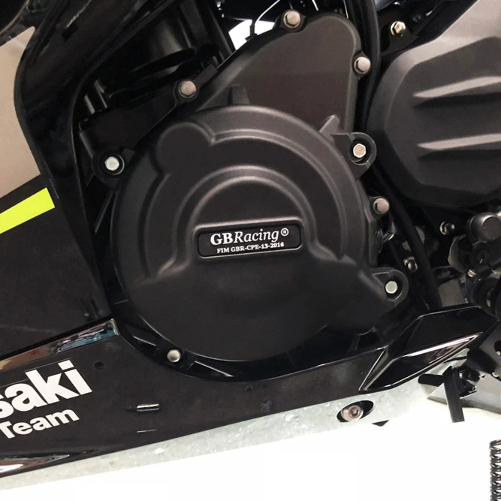 Engine Cover Set Kawasaki Ninja 400 Ninja 500 Z400 2018-2023 GBRacing